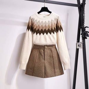 Brown High-Waisted Short